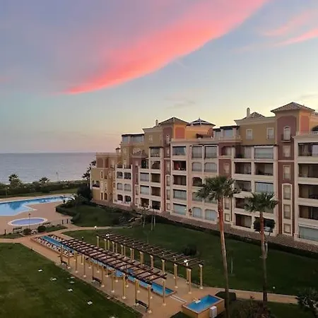 El Pato Feo Apartament *